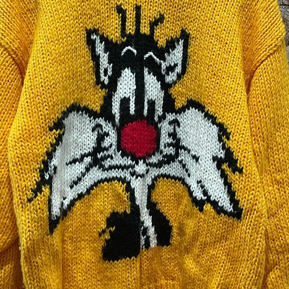 Vintage Oversized Looney Tunes Sylvester The Cat Yellow Sweater Size Large‎ - Picture 3 of 7